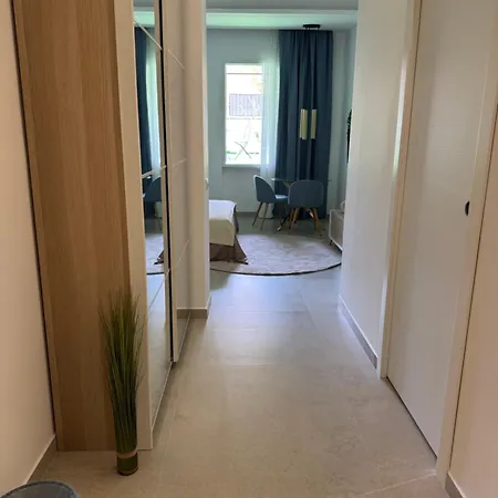 Domus Fysi Guest house